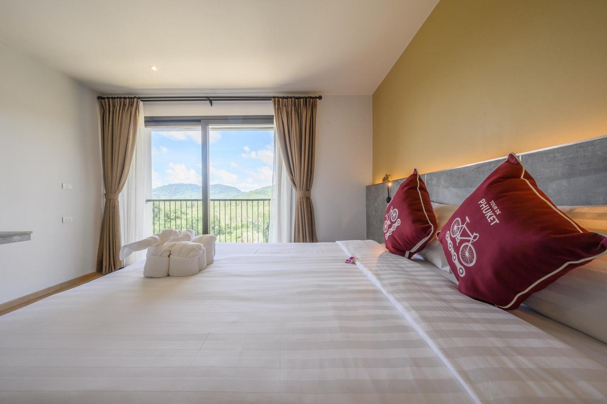 Tour De Phuket Hotel - Sha Plus Thalang Extérieur photo