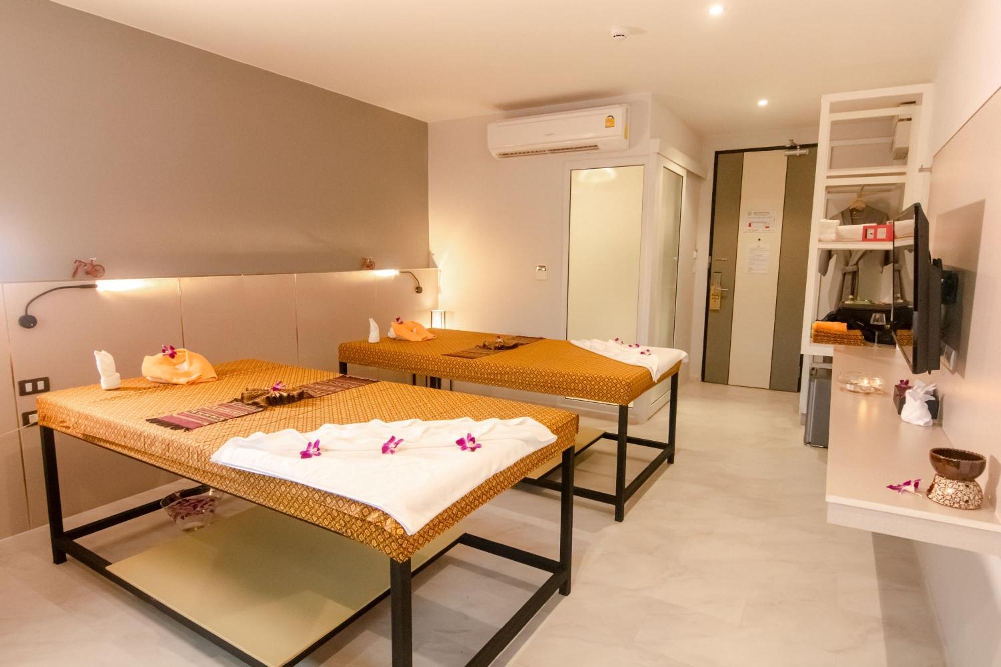 Tour De Phuket Hotel - Sha Plus Thalang Extérieur photo
